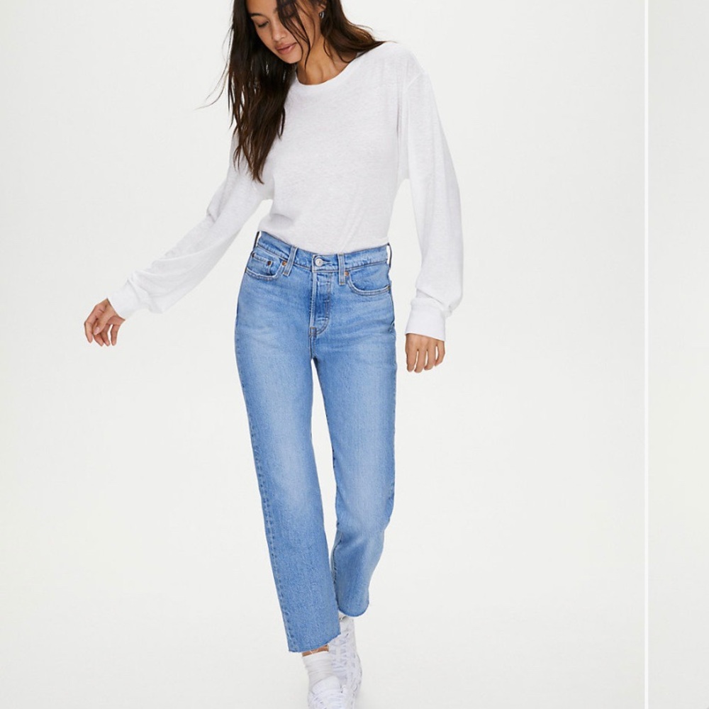 Levi’s - Wedgie Straight High Waisted Mom Jeans